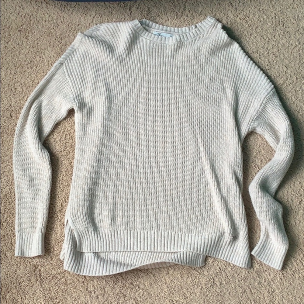 Hollister sweater